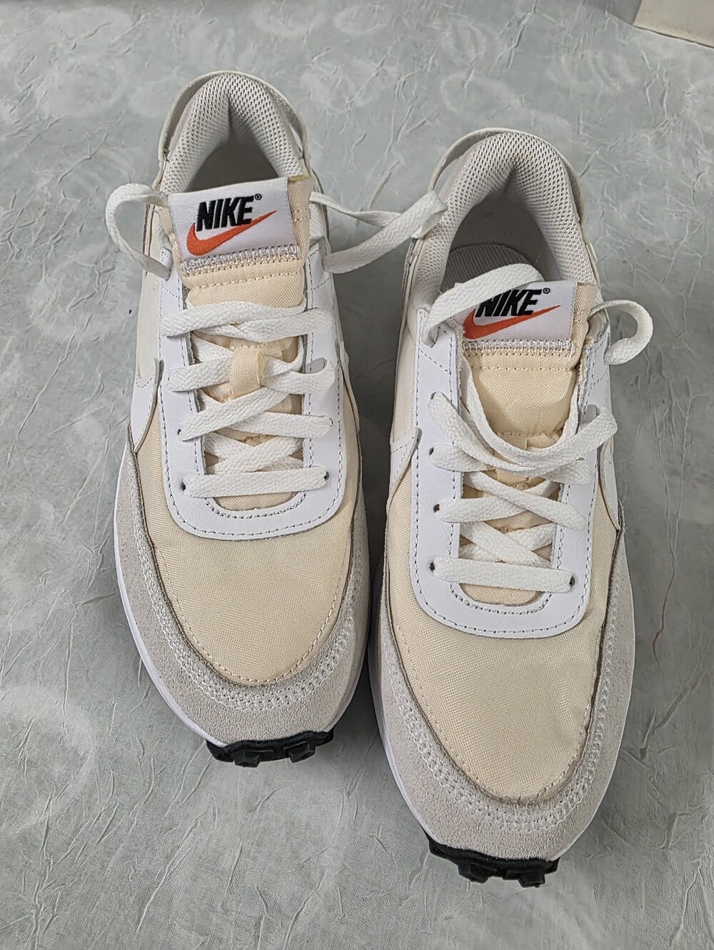 Nike Men's Waffle Beige and White Retro Runner Sneakers Size 8